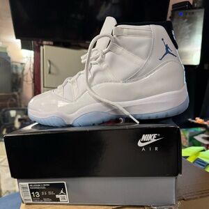 Jordan Men's Shoes White and Blue